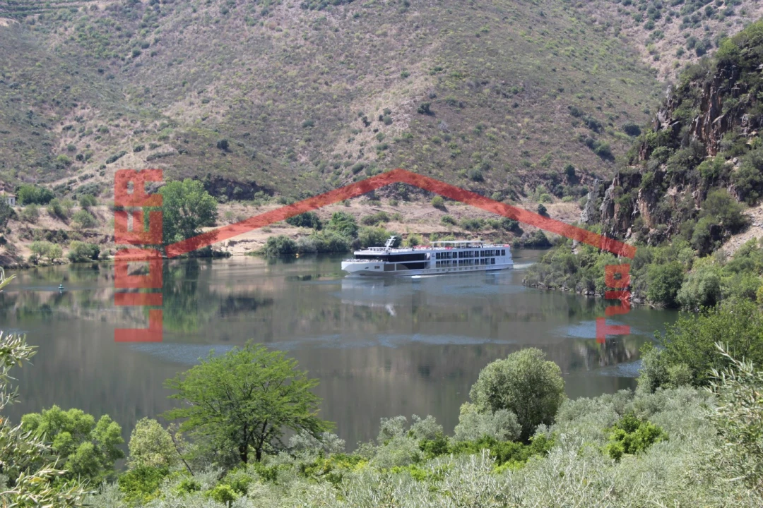 Quinta para Venda em Urros e Peredo dos Castelhanos Foto 31