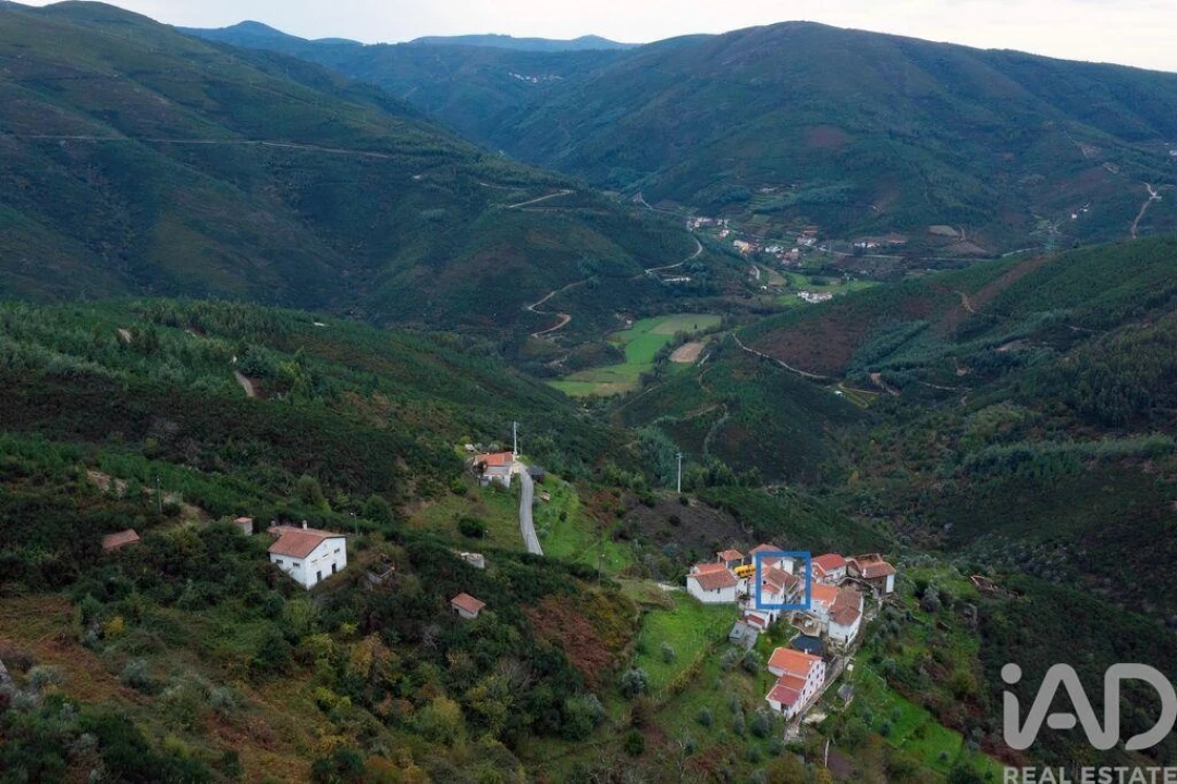 Moradia T2 para Venda em Pomares Foto 21