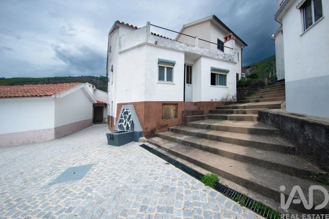 Moradia T2 para Venda em Pomares Foto 17