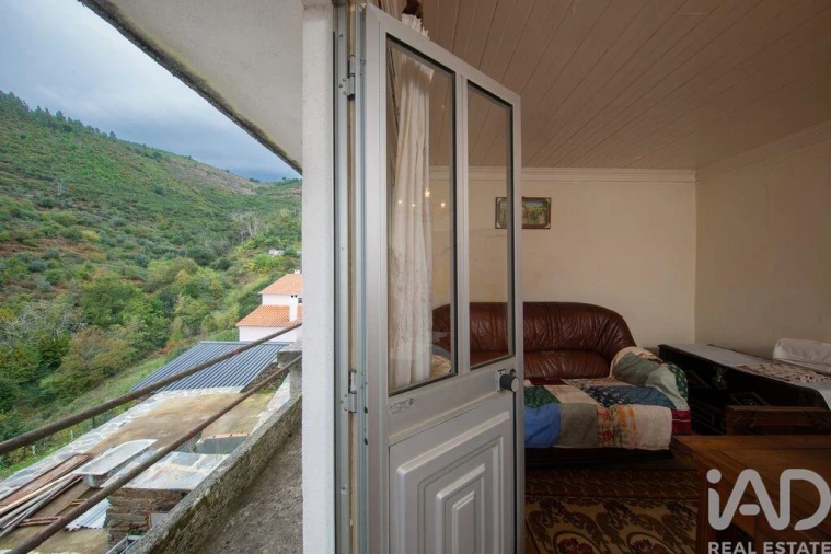 Moradia T2 para Venda em Pomares Foto 4