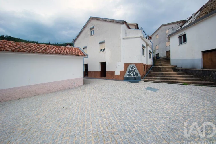 Moradia T2 para Venda em Pomares Foto 18