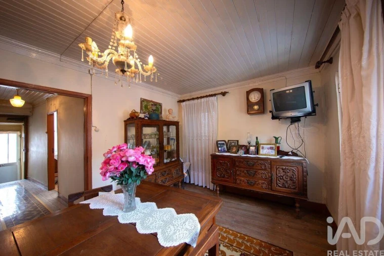 Moradia T2 para Venda em Pomares Foto 6