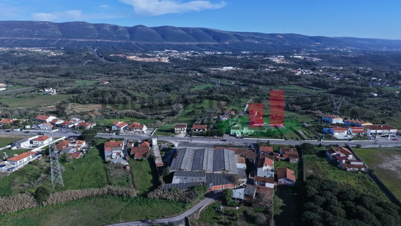 Armazém para Venda em Alcobaça e Vestiaria Foto 7