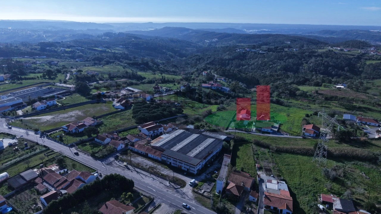 Armazém para Venda em Alcobaça e Vestiaria Foto 23