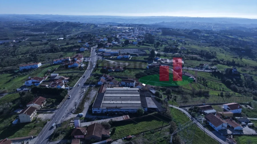 Armazém para Venda em Alcobaça e Vestiaria Foto 4