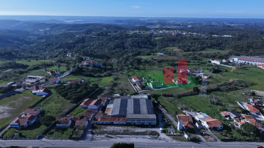 Armazém para Venda em Alcobaça e Vestiaria Foto 22