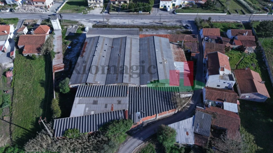 Armazém para Venda em Alcobaça e Vestiaria Foto 27