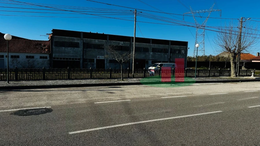 Armazém para Venda em Alcobaça e Vestiaria Foto 34