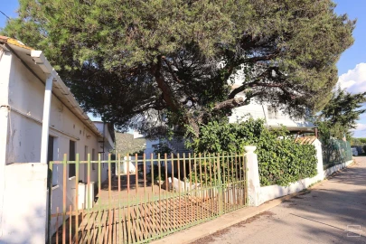 Moradia T3 para Venda em Quarteira