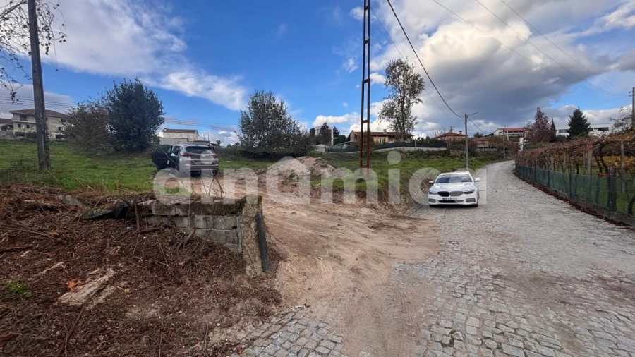 Terreno para Venda em Lomba Foto 2