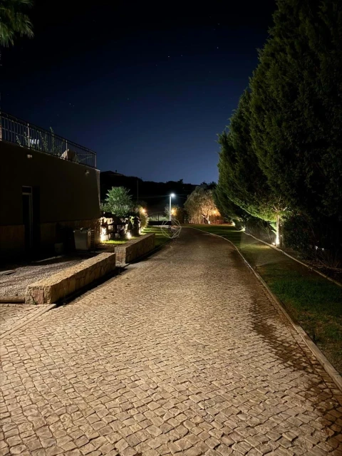 Moradia T4 para Venda em Loule (São Clemente)