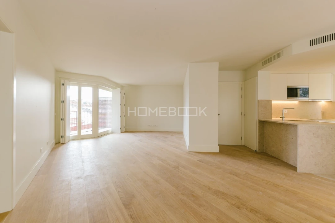 Apartamento T1 para Venda em Santo António Foto 1