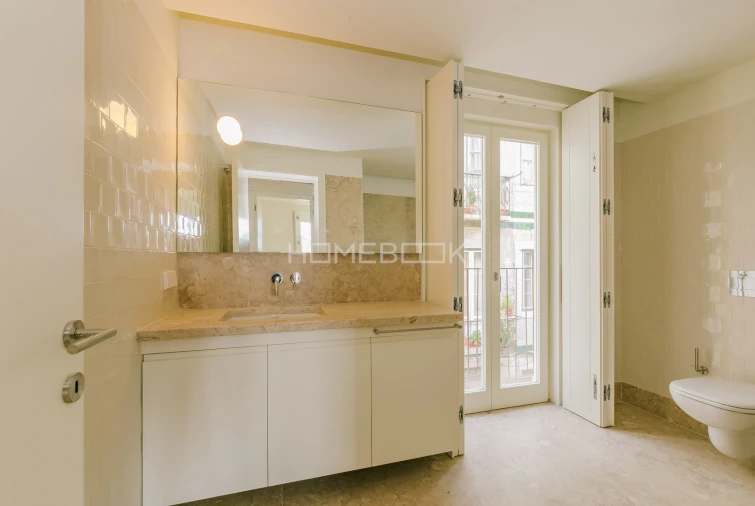 Apartamento T1 para Venda em Santo António Foto 11