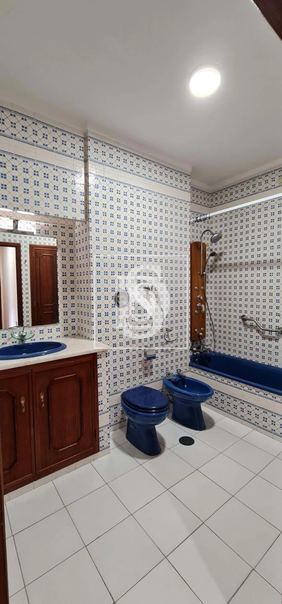 Apartamento T4 para Venda em Espinho Foto 8