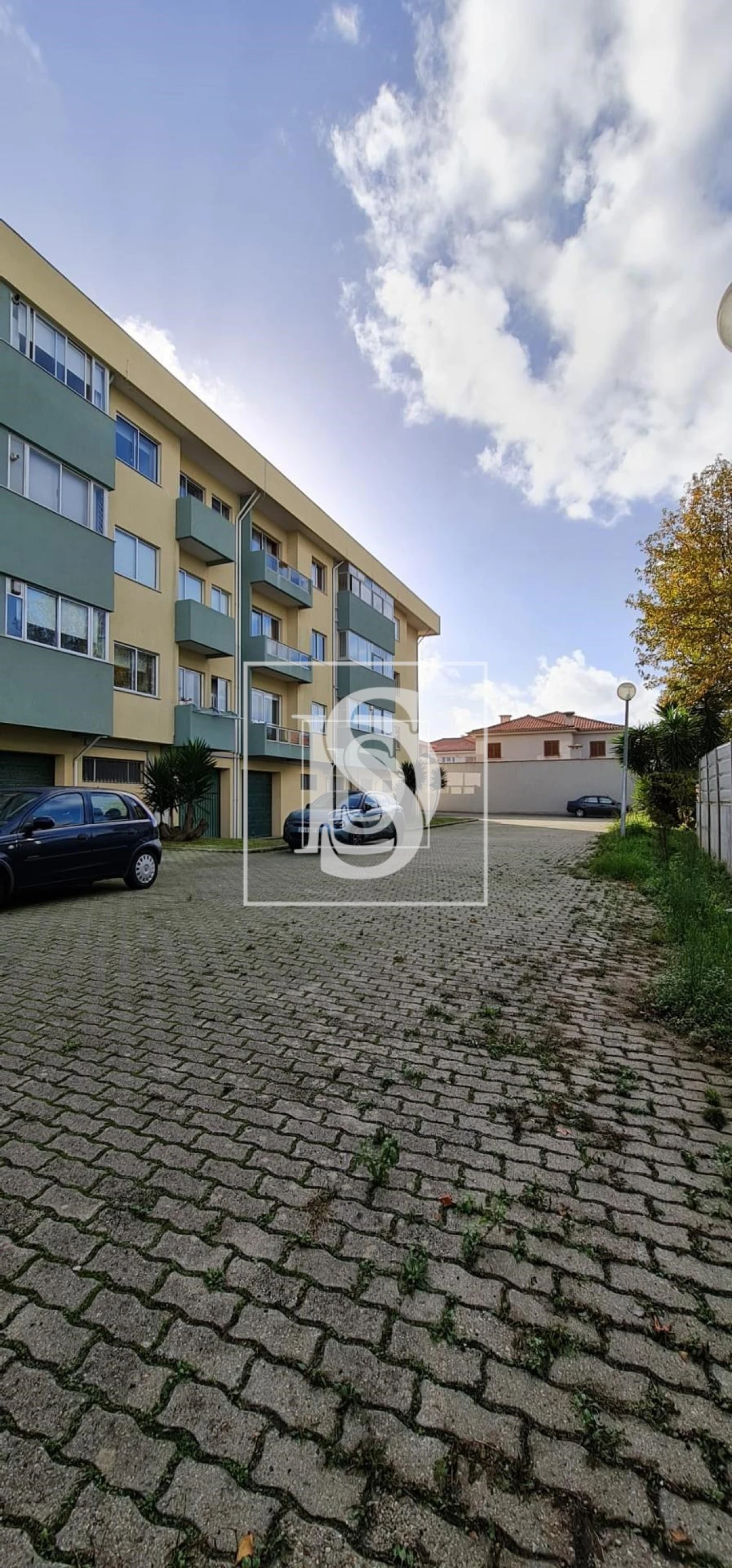 Apartamento T4 para Venda em Espinho Foto 6