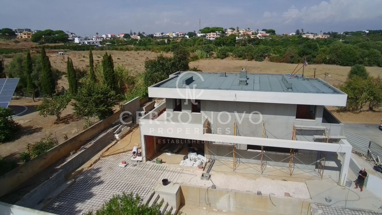 Moradia T3 para Venda em Albufeira e Olhos de Água Foto 30