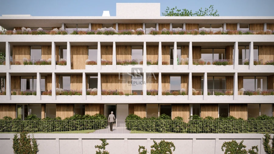 Apartamento T4 para Venda em Campanhã Foto 34