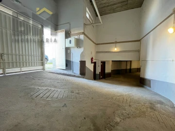 Garagem para Venda em Castelo Branco