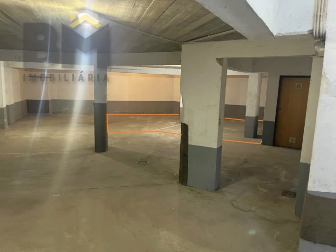 Garagem para Venda em Castelo Branco Foto 3