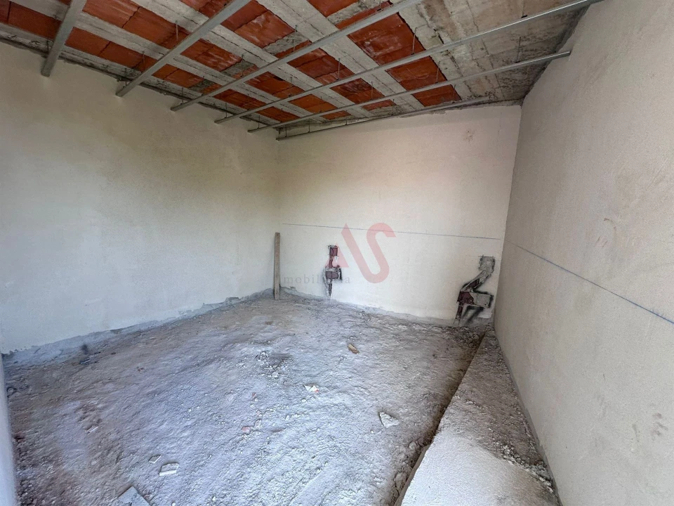 Apartamento T2 para Venda em Paranhos Foto 12