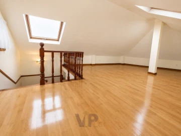 Moradia T3 para Venda em Campanhã