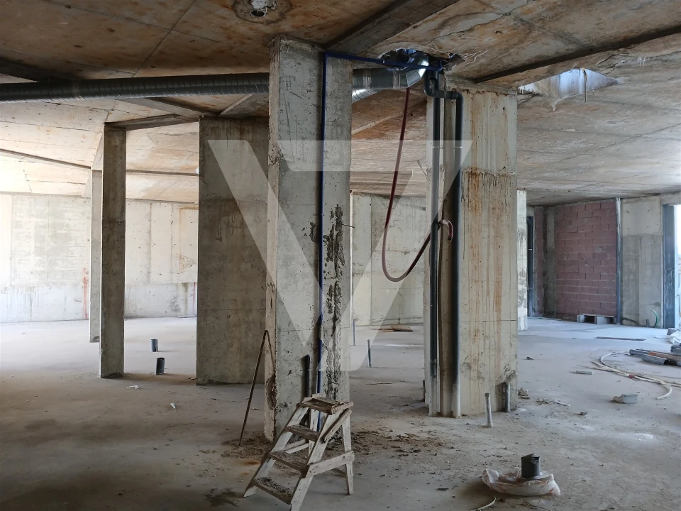 Loja para Venda em Gondomar (São Cosme), Valbom e Jovim Foto 5