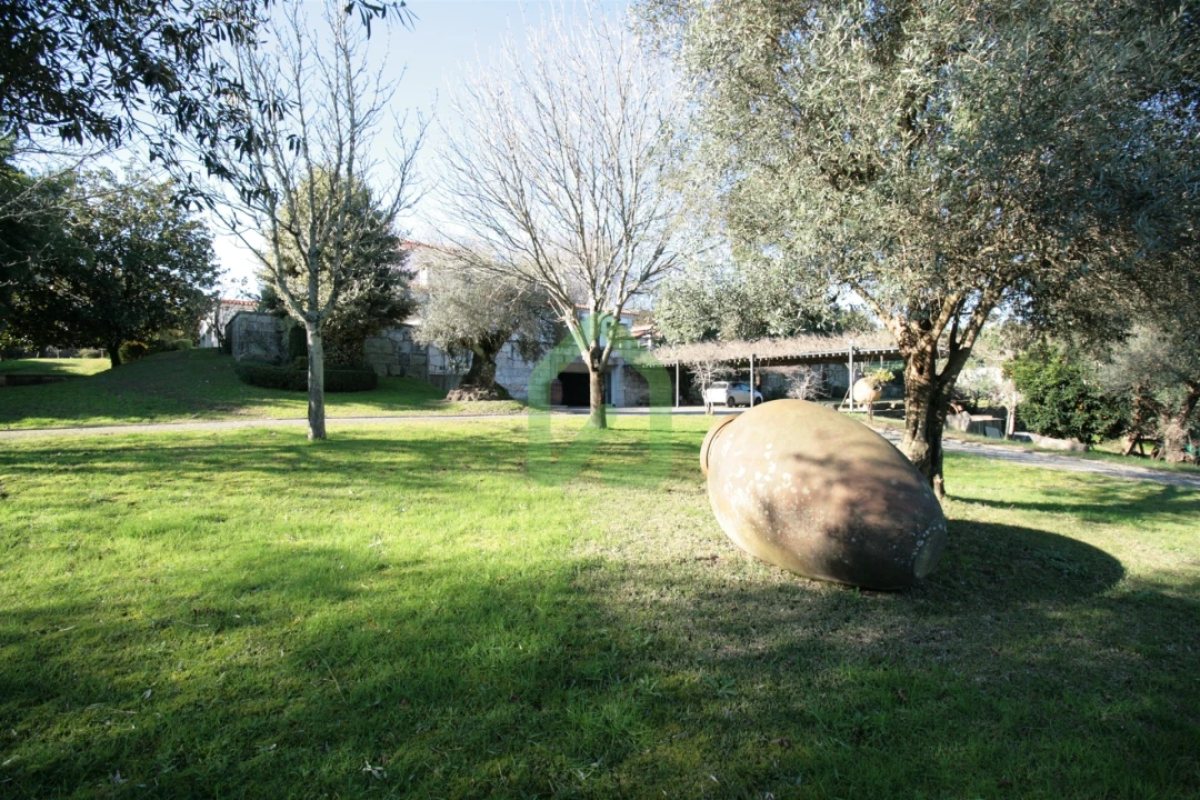 Quinta T4 para Venda em Vila Nova de Famalicão e Calendário Foto 3