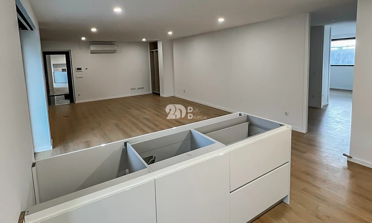 Apartamento T3 para Venda em Vila Nova de Famalicão e Calendário Foto 2
