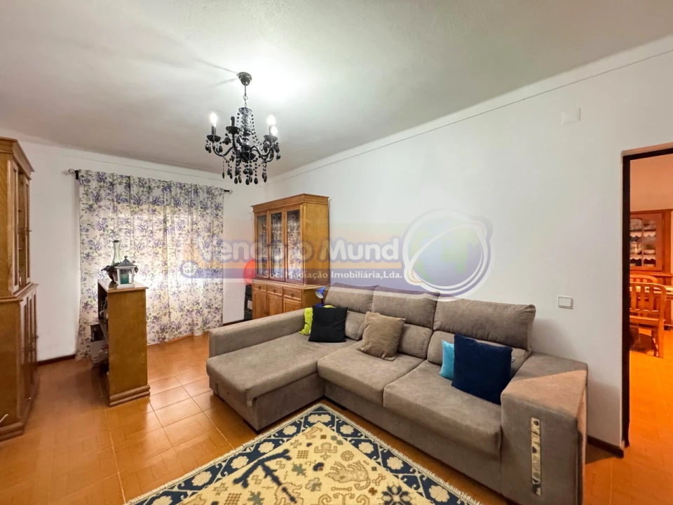 Moradia T3 para Venda em Barrosa Foto 6