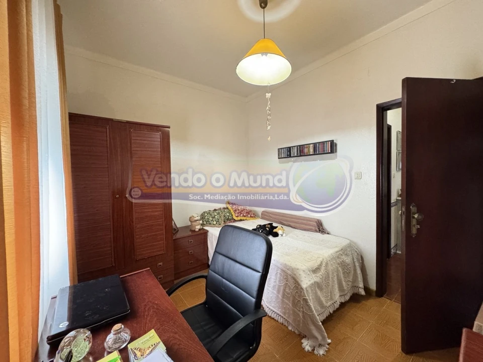 Moradia T3 para Venda em Barrosa Foto 18