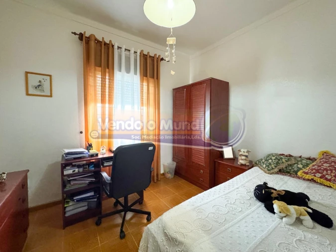 Moradia T3 para Venda em Barrosa Foto 17