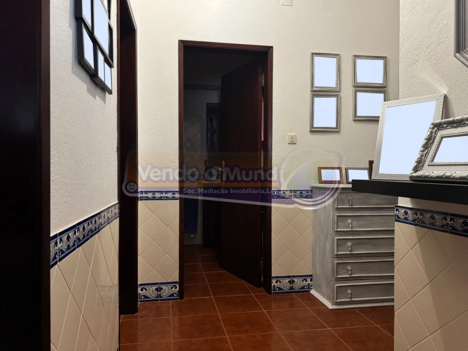 Moradia T3 para Venda em Barrosa Foto 12