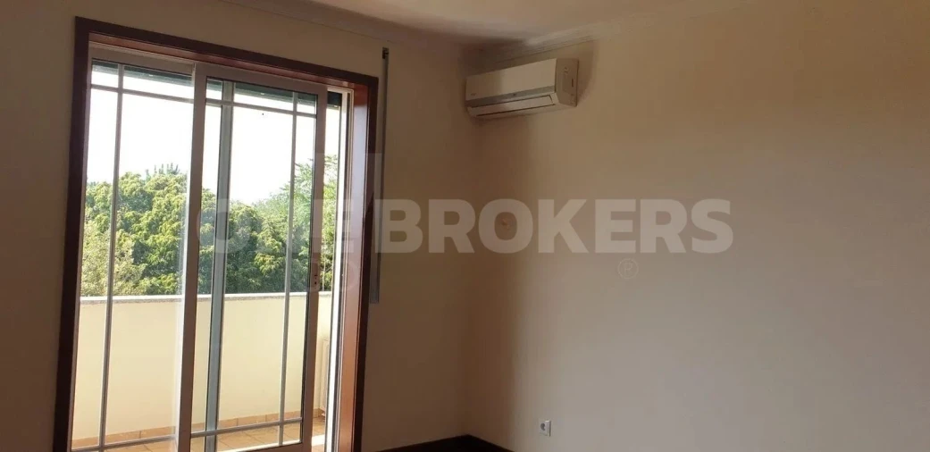 Moradia T3 para Venda em Branca Foto 16