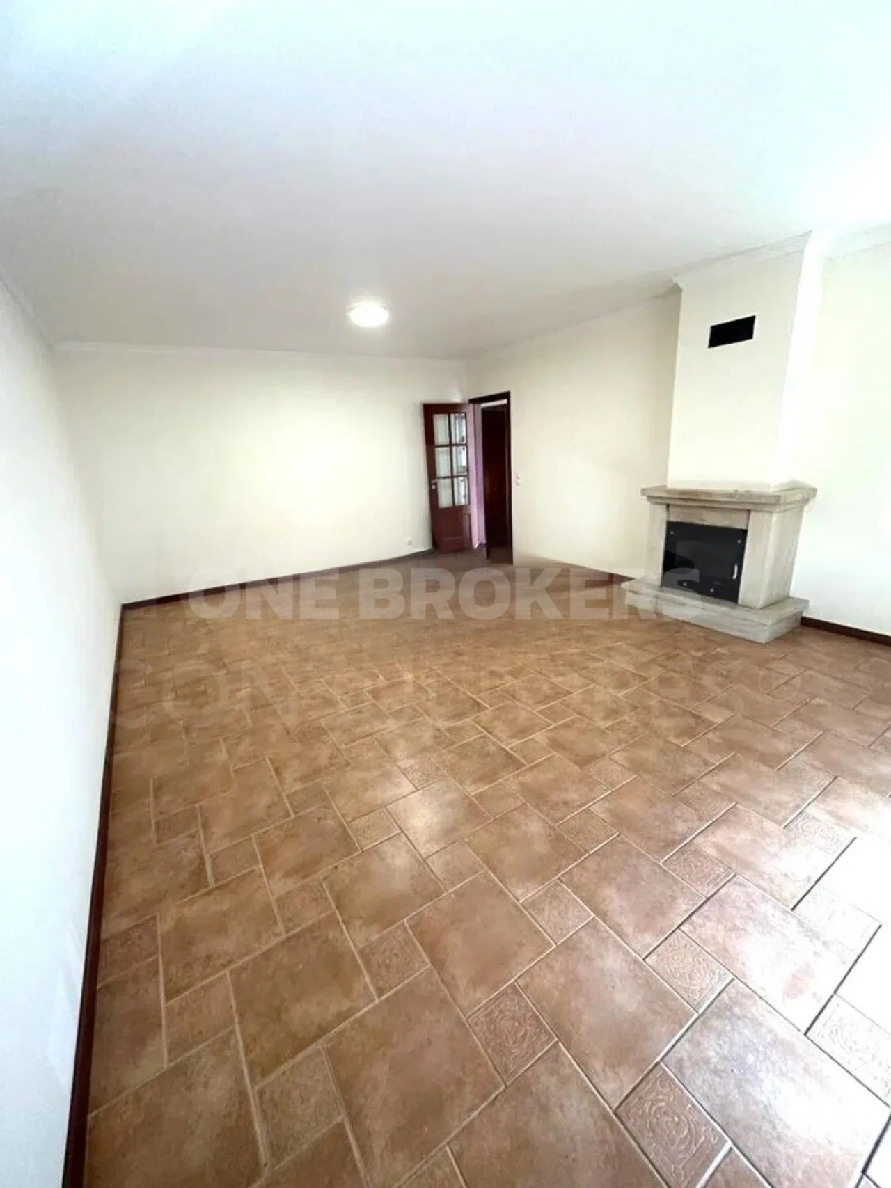 Moradia T3 para Venda em Branca Foto 4