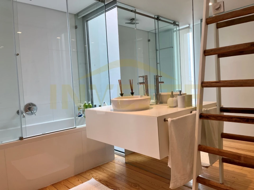 Moradia T4 para Arrendamento em Cascais e Estoril Foto 21