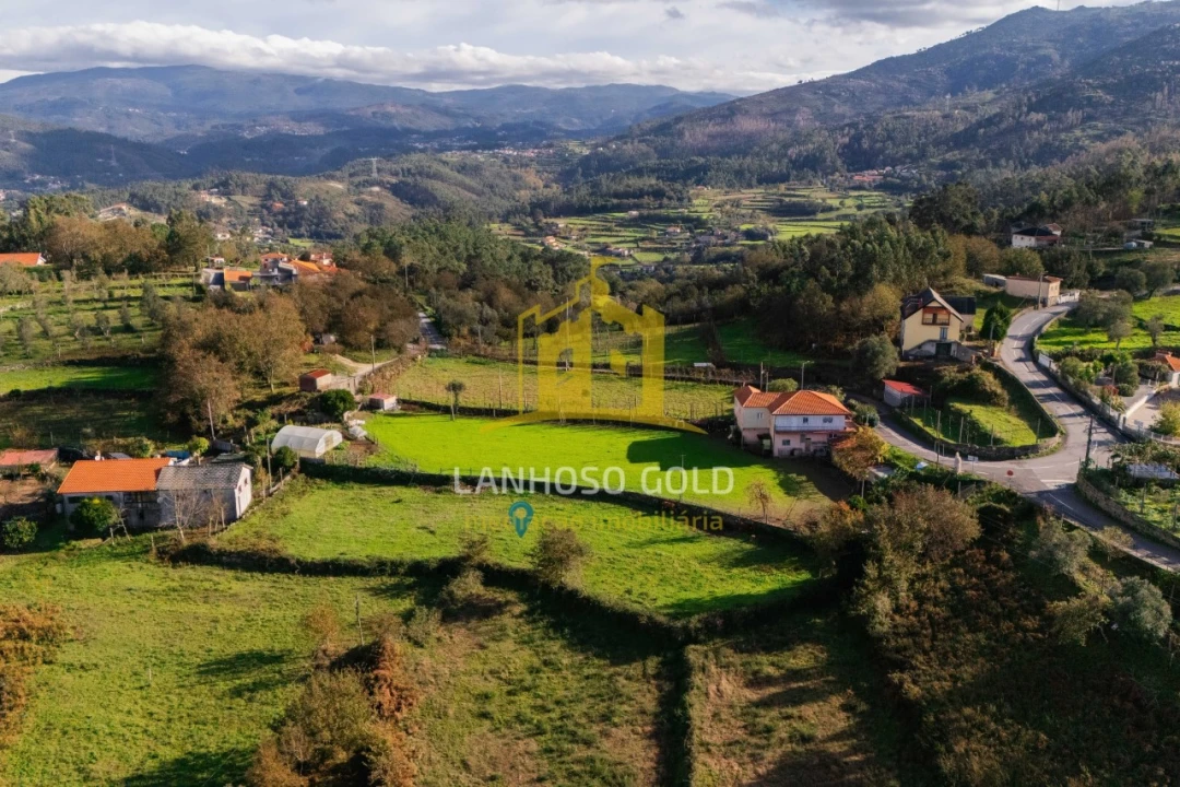 Terreno para Venda em Sobradelo da Goma Foto 3