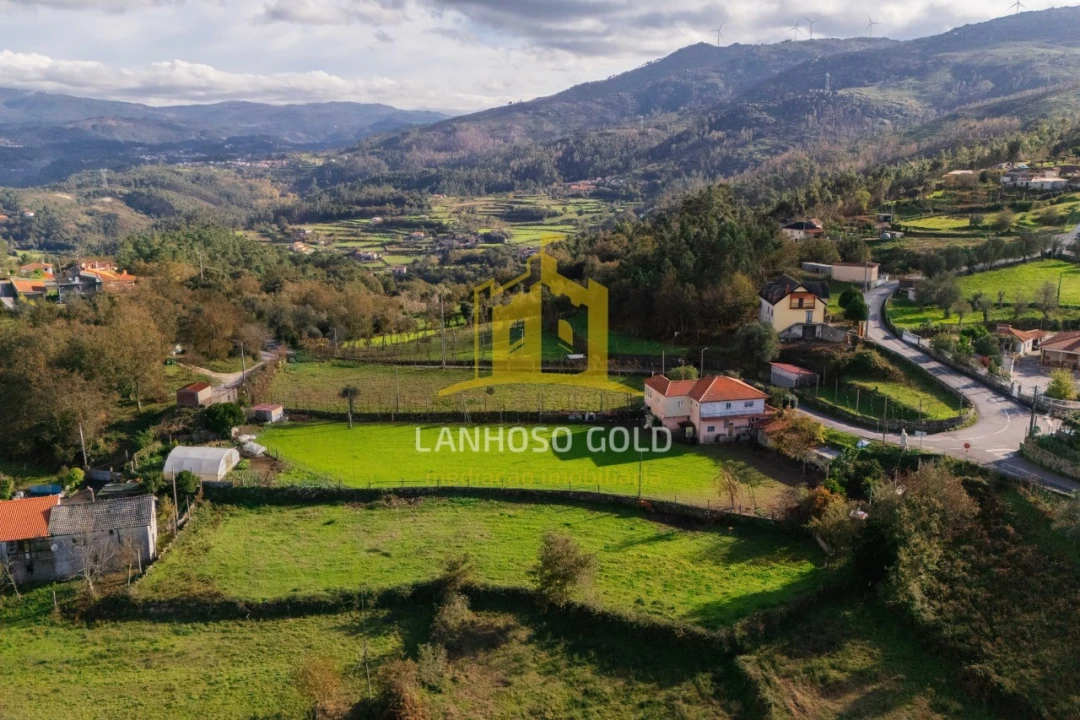 Terreno para Venda em Sobradelo da Goma Foto 5