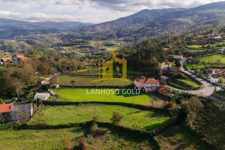 Terreno para Venda em Sobradelo da Goma Foto 5