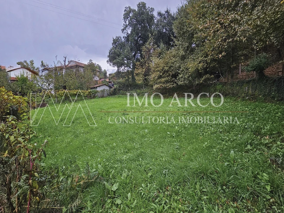 Terreno para Venda em Arco de Baúlhe e Vila Nune Foto 6