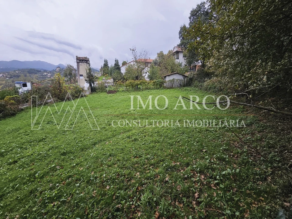 Terreno para Venda em Arco de Baúlhe e Vila Nune Foto 7