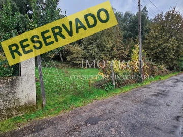 Terreno para Venda em Arco de Baúlhe e Vila Nune