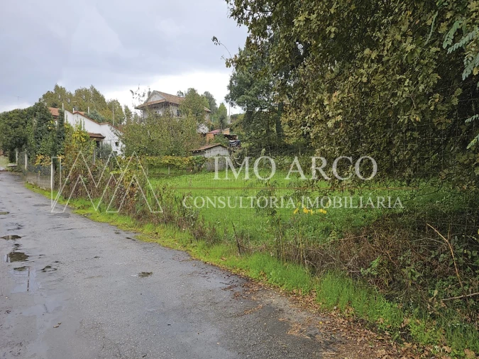 Terreno para Venda em Arco de Baúlhe e Vila Nune Foto 4