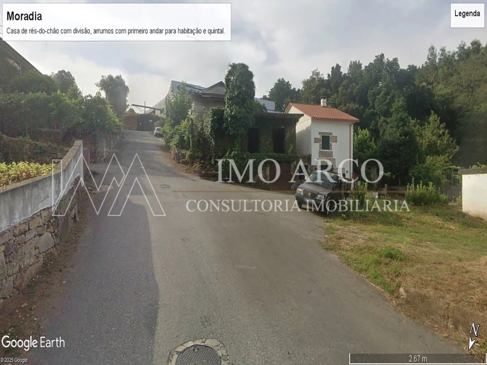 Moradia T2 para Venda em Arco de Baúlhe e Vila Nune Foto 2