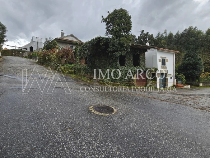 Moradia T2 para Venda em Arco de Baúlhe e Vila Nune Foto 4