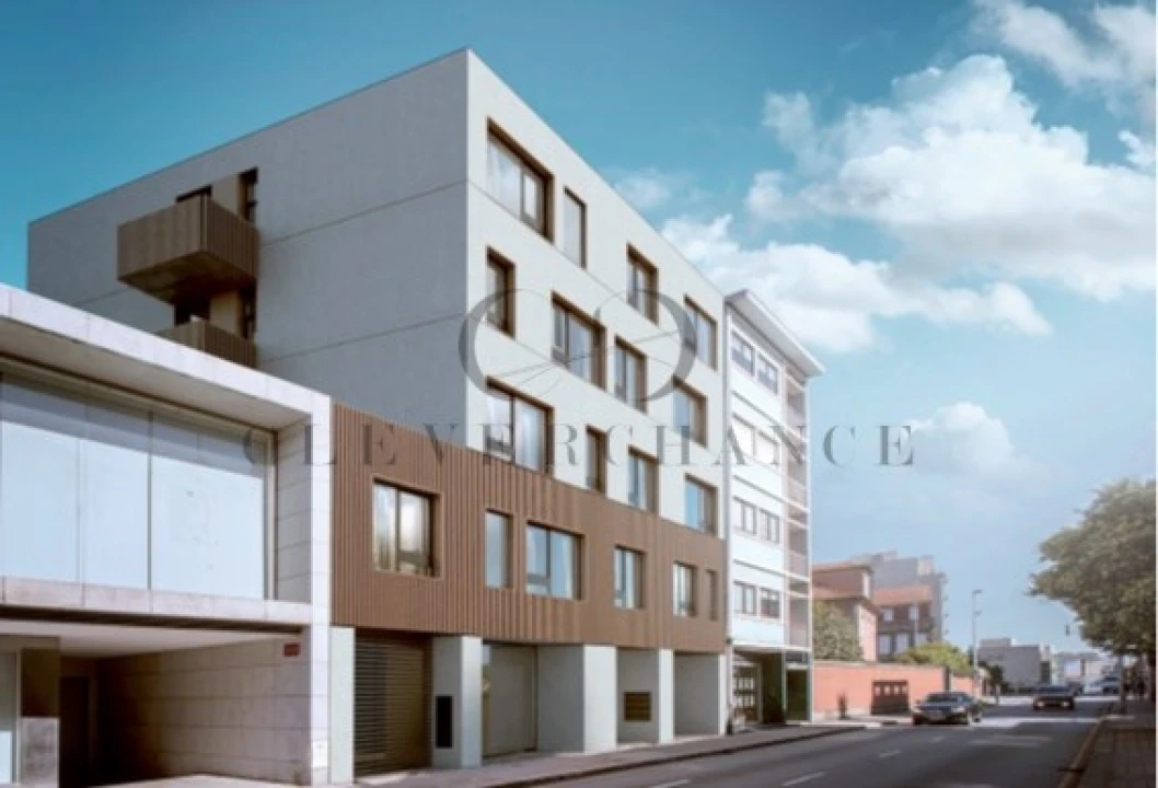 Apartamento T3 para Venda em Cedofeita, Santo Ildefonso, Sé, Miragaia, São Nicolau e Vitória Foto 1