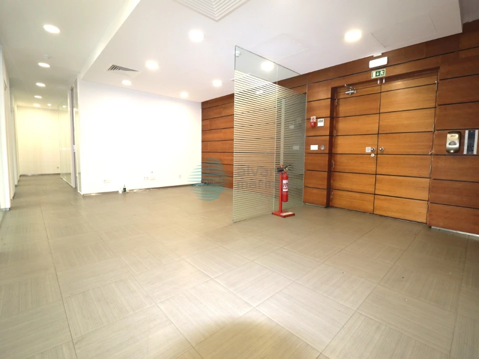 Escritório para Arrendamento em Avenidas Novas Foto 3