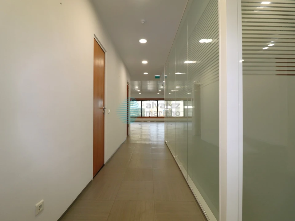 Escritório para Arrendamento em Avenidas Novas Foto 5