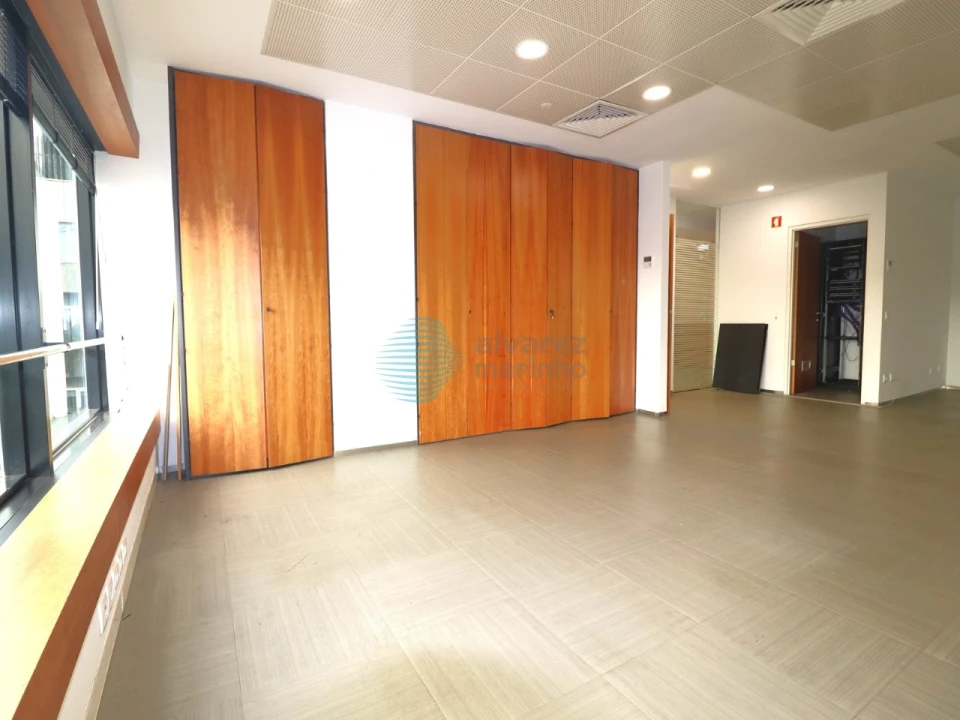 Escritório para Arrendamento em Avenidas Novas Foto 8