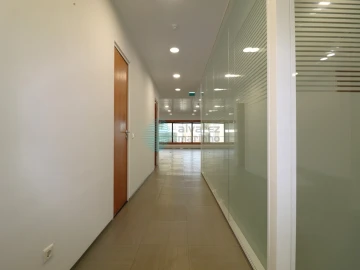 Escritório para Arrendamento em Avenidas Novas