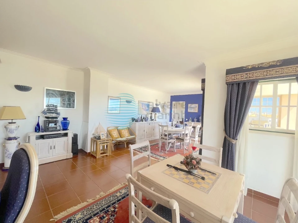 Apartamento T3 para Venda em Portimão Foto 5